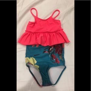 Kortni Jeane Mini set